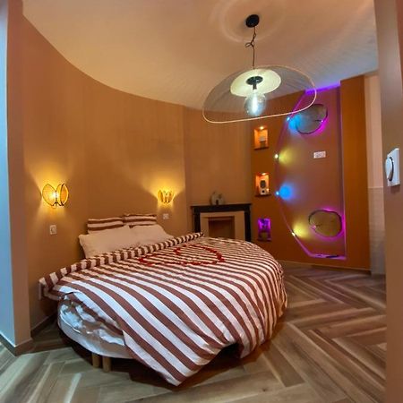 L'Enveloppe Romantique Amiens Extérieur photo